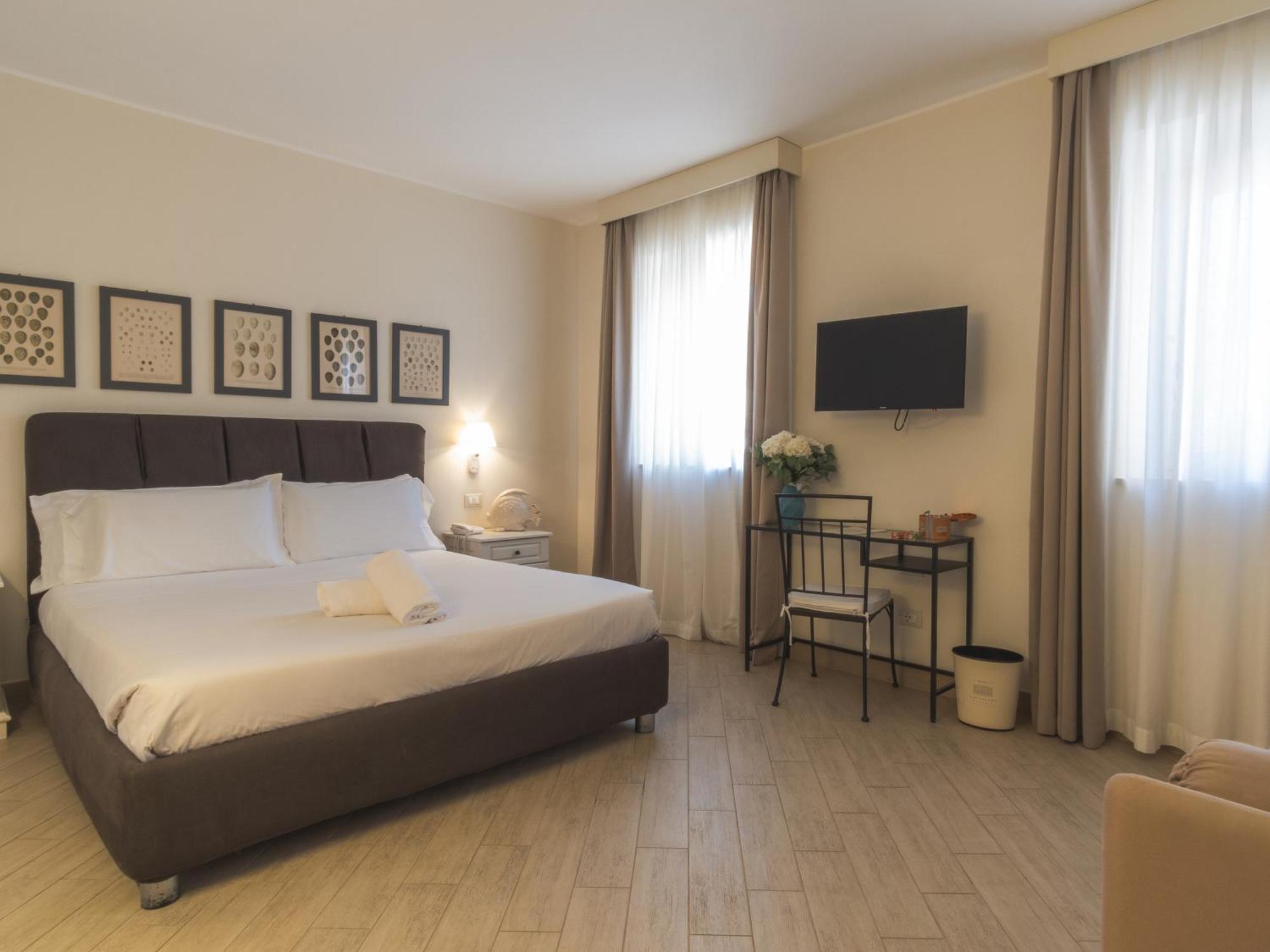 Hotel San Pietro Palace Finale Ligure Εξωτερικό φωτογραφία