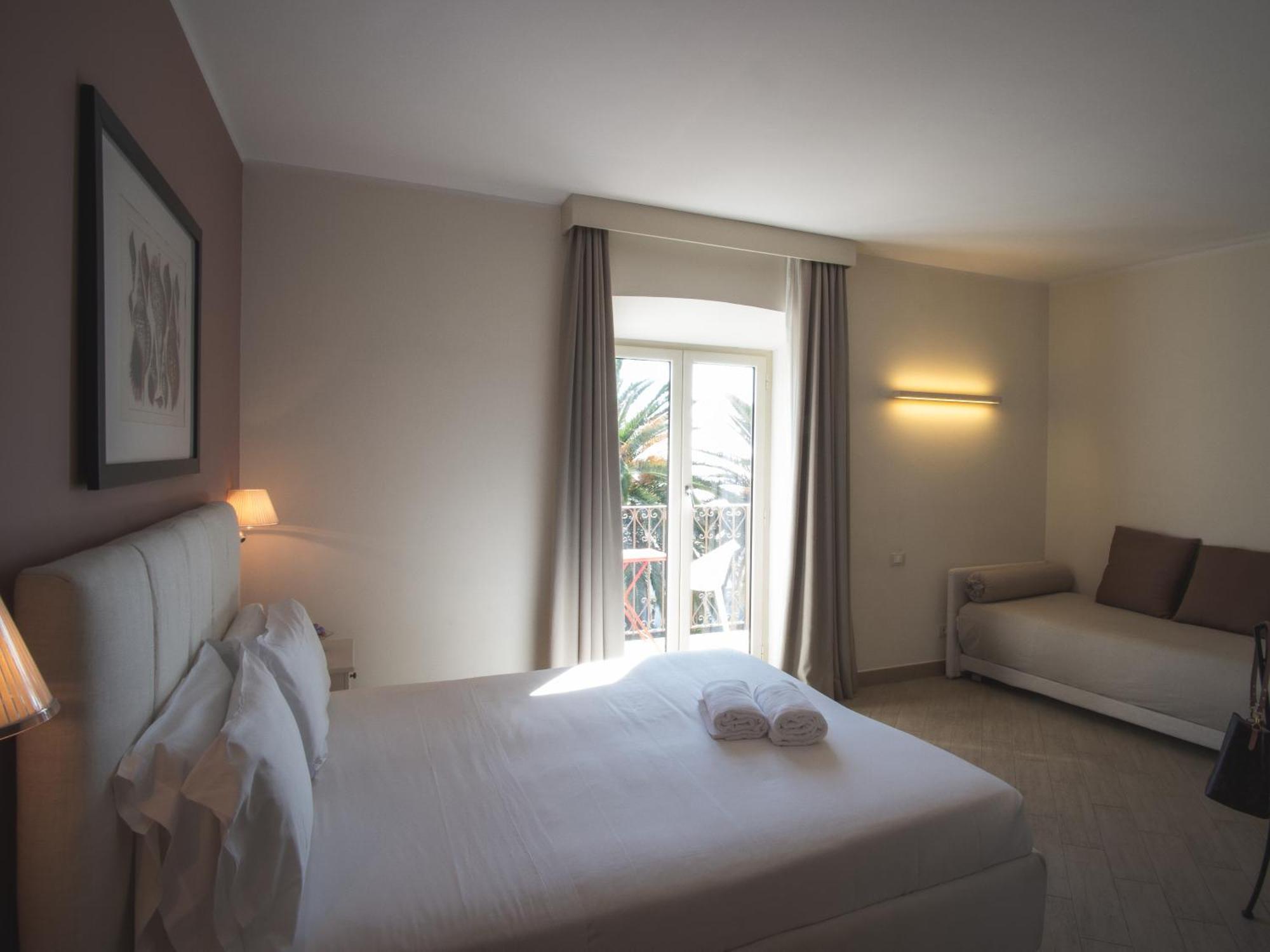 Hotel San Pietro Palace Finale Ligure Εξωτερικό φωτογραφία