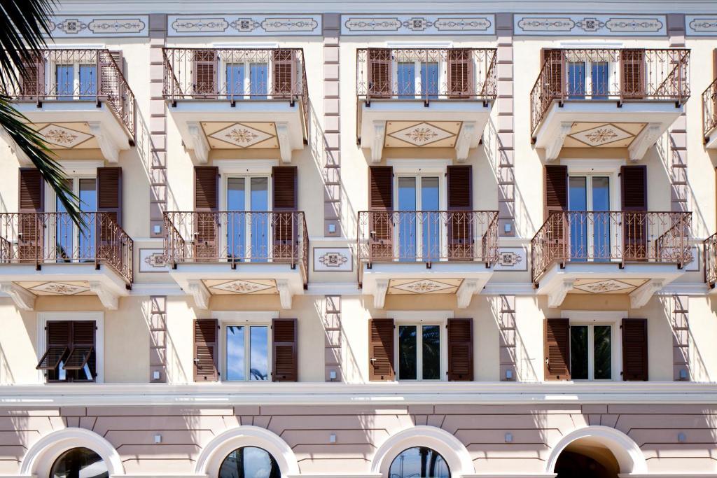 Hotel San Pietro Palace Finale Ligure Εξωτερικό φωτογραφία