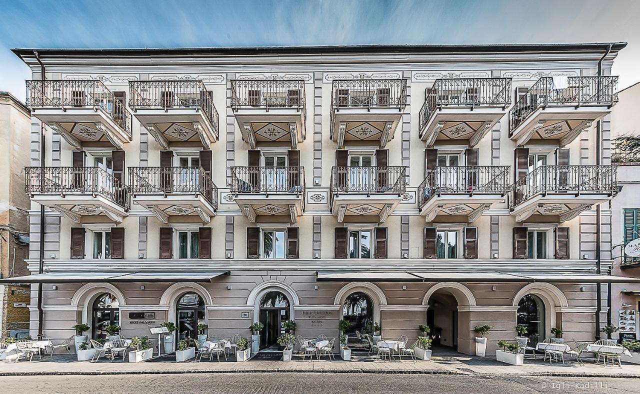 Hotel San Pietro Palace Finale Ligure Εξωτερικό φωτογραφία